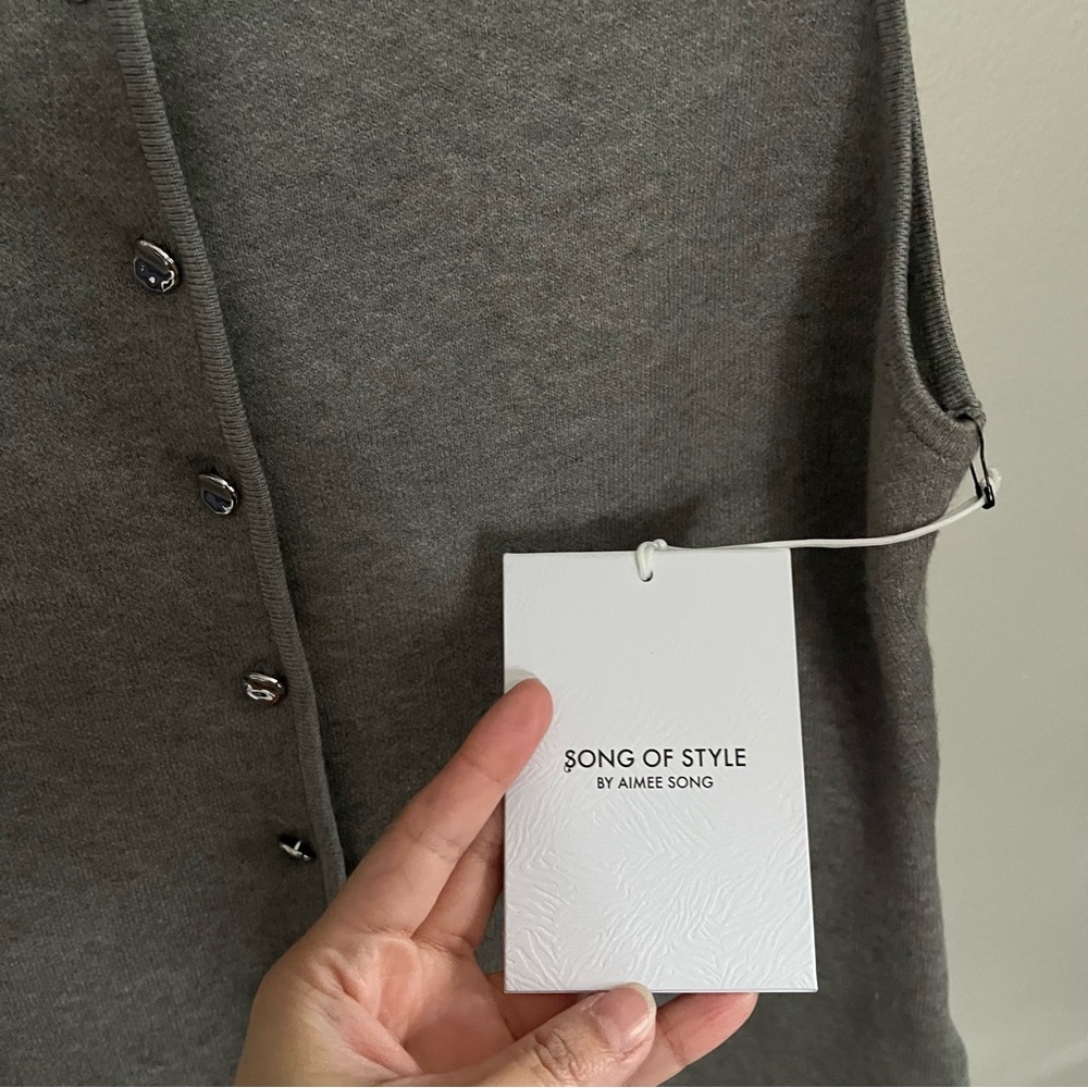 Song of Style NWT Gray Vest Top Preppy Old Money Quiet Luxury - Picture 3 of 7